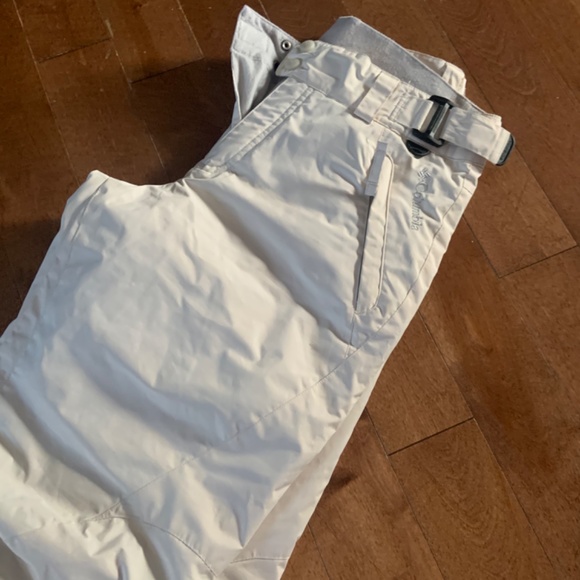 Clothes - Picture 2 of 3